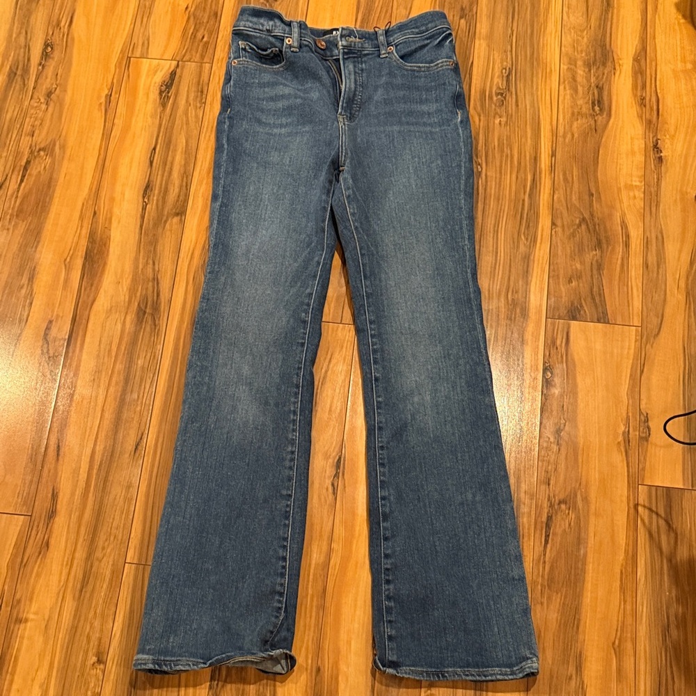 Express Women's Boot Cut Jeans in Blue
